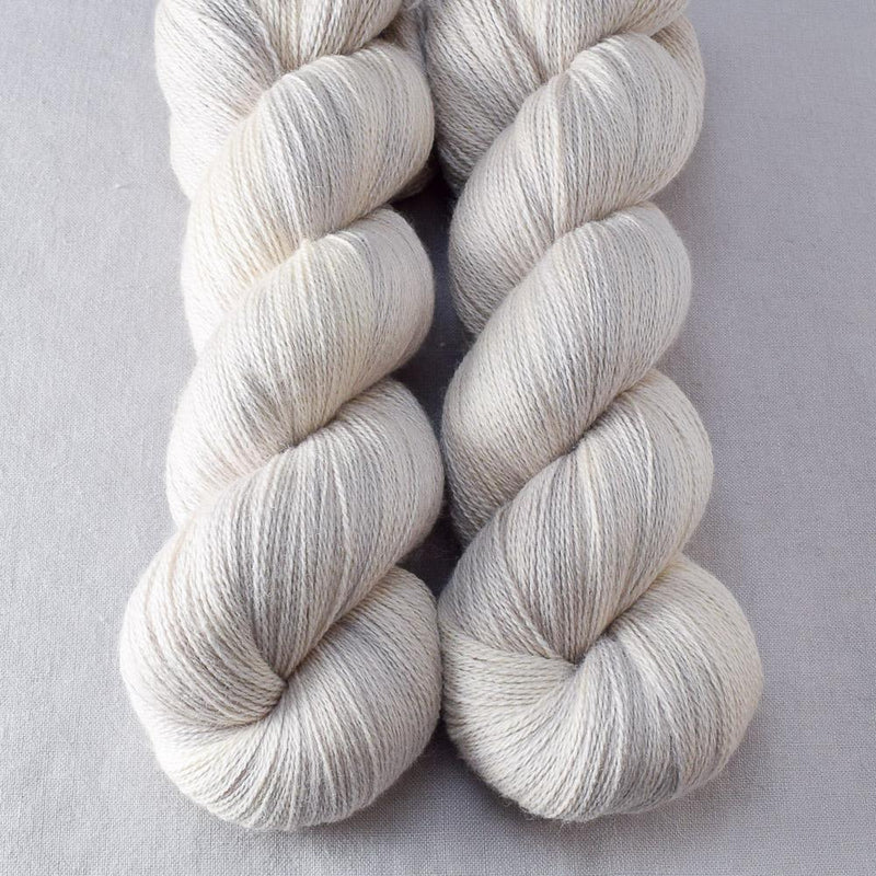 White Peppercorn - Miss Babs Yearning yarn