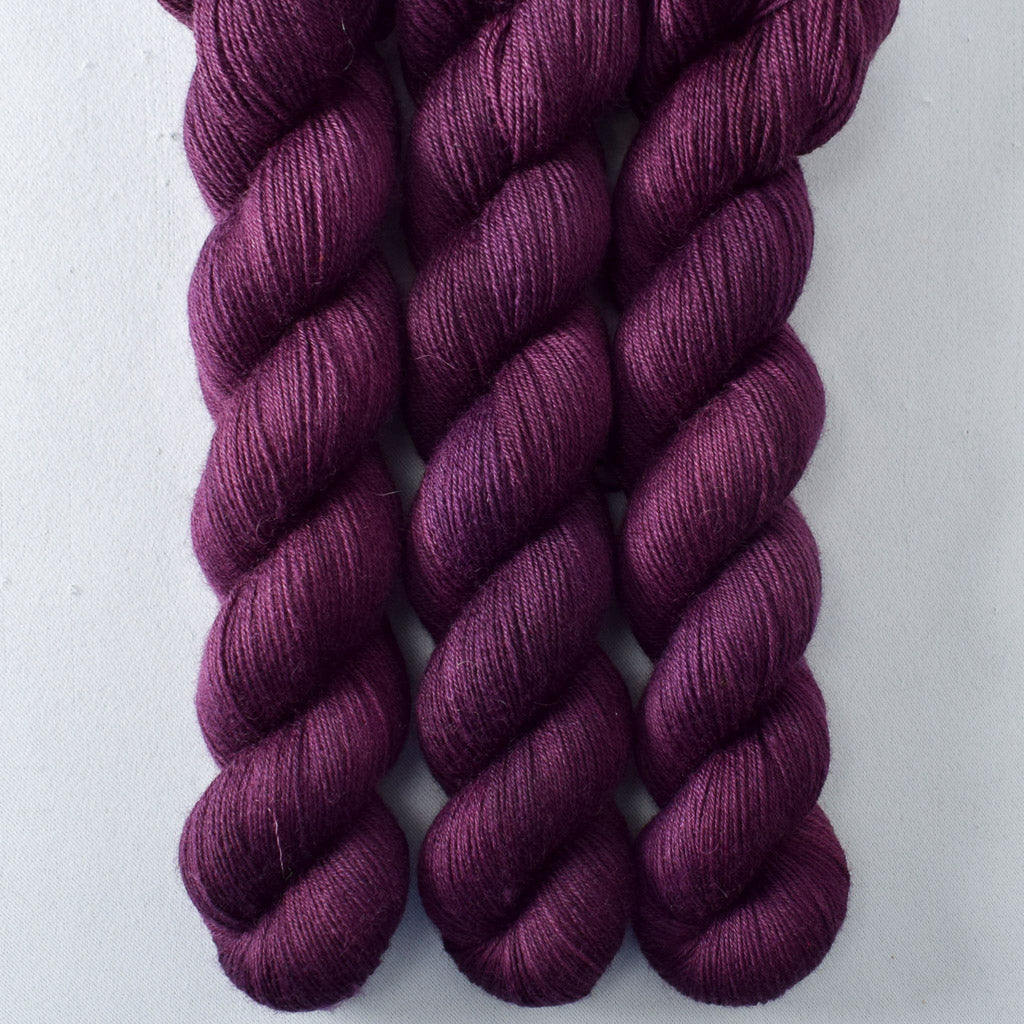 Wolfsbane - Miss Babs Katahdin 437 superwash BFL wool yarn