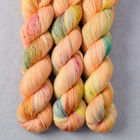 World Peach - Miss Babs Yummy 2-Ply yarn