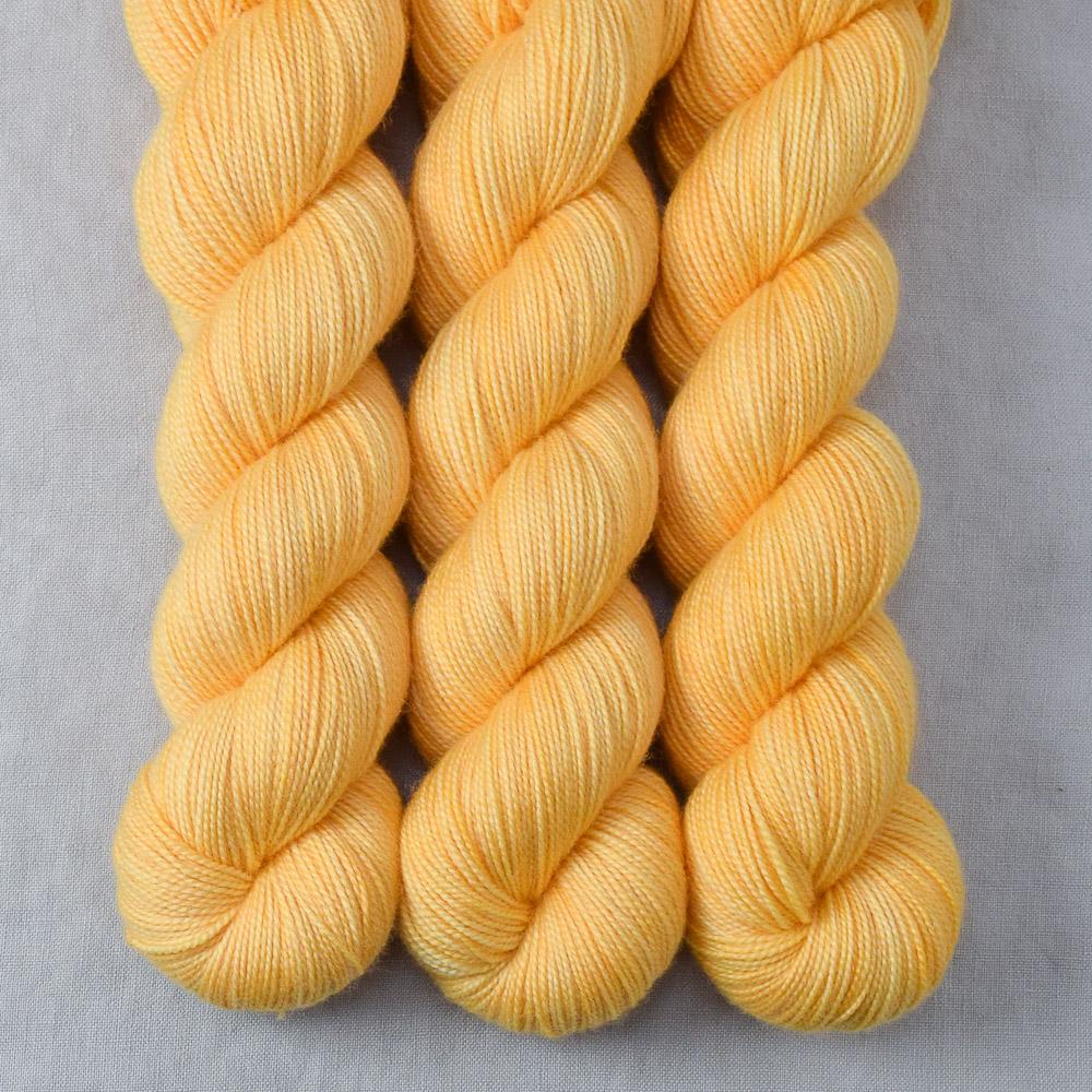 Yellow Amber - Miss Babs Yummy 2-Ply superwash Merino wool yarn