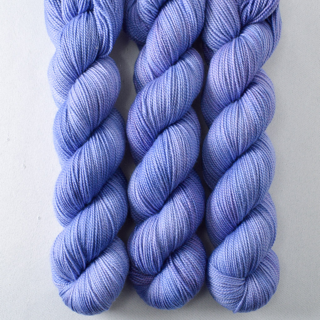 Yowah Opal - Miss Babs Yummy 2-Ply superwash Merino wool yarn