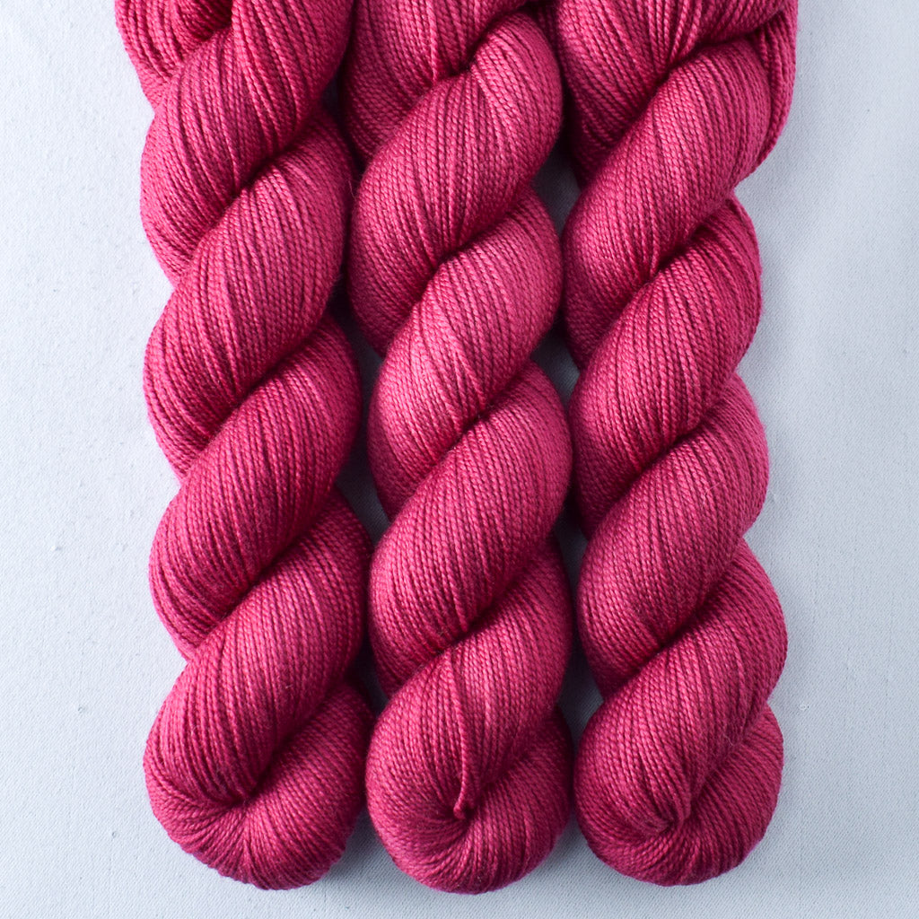 Zinfandel - Miss Babs Yummy 2-Ply superwash Merino wool yarn