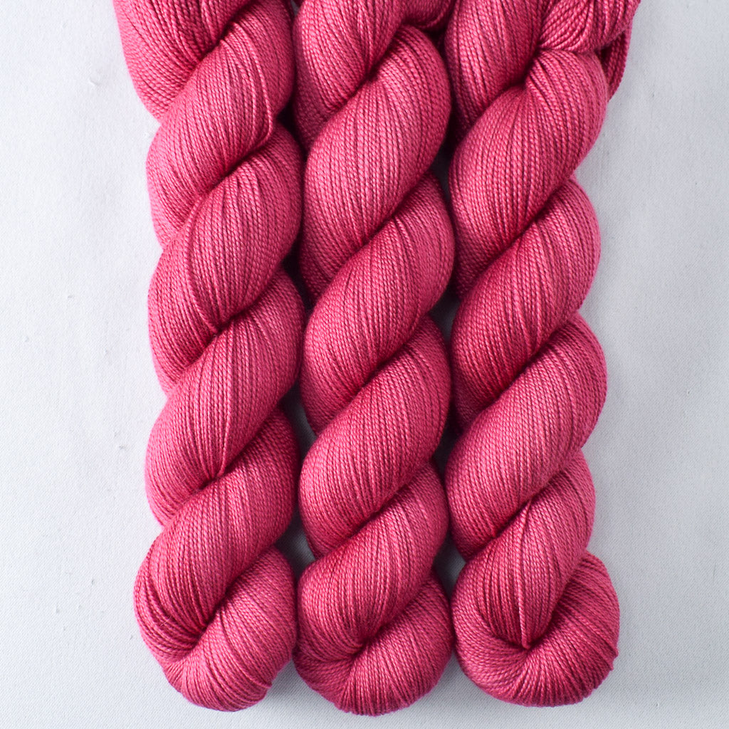 Zinfandel - Miss Babs Avon yarn