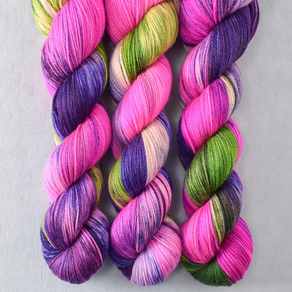 Zombie Honeymoon - Miss Babs Caroline merino-cashmere-nylon yarn